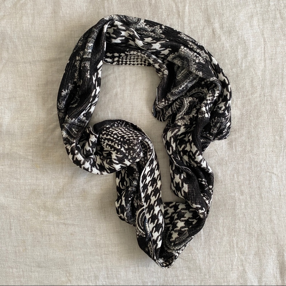 Michael Kors Scarf 🖤